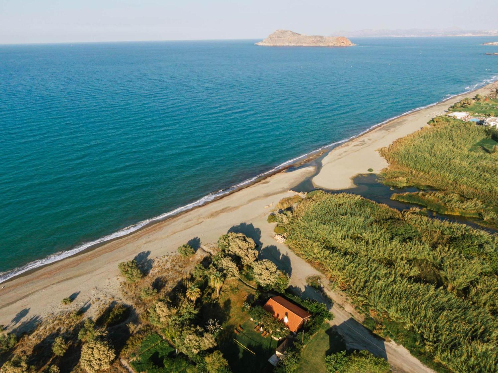 Wooden Beach House Villa Gerani  Exteriör bild